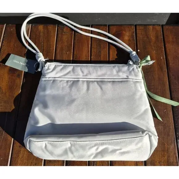 Vera Bradley Womens Featherweight Original Hipster Crossbody, Silver Oyster $100 - Picture 4 of 7